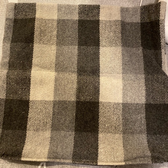 EQ3 plaid wool pillow cover - Picture 5 of 6